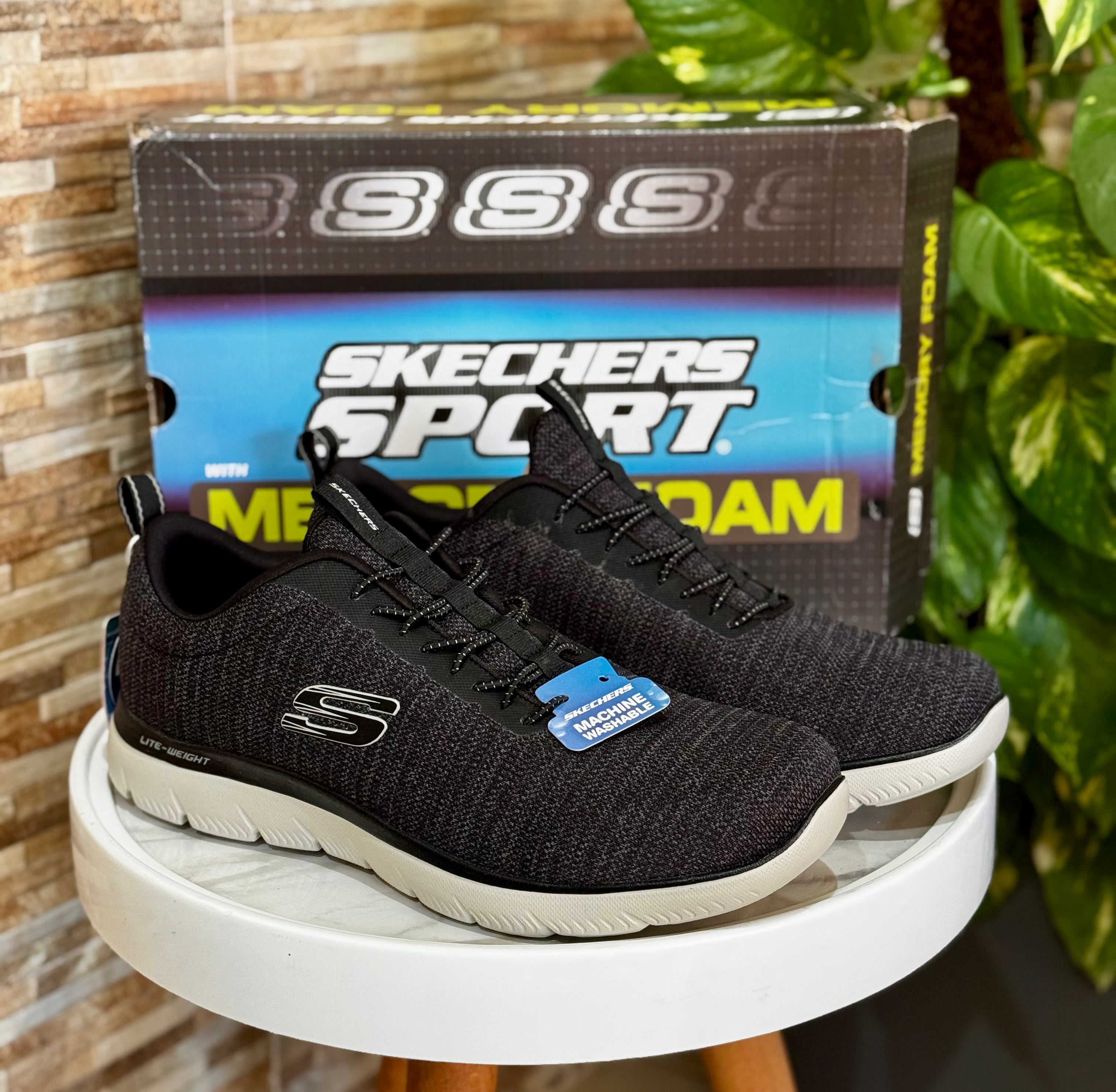 Original  Skechers Summits