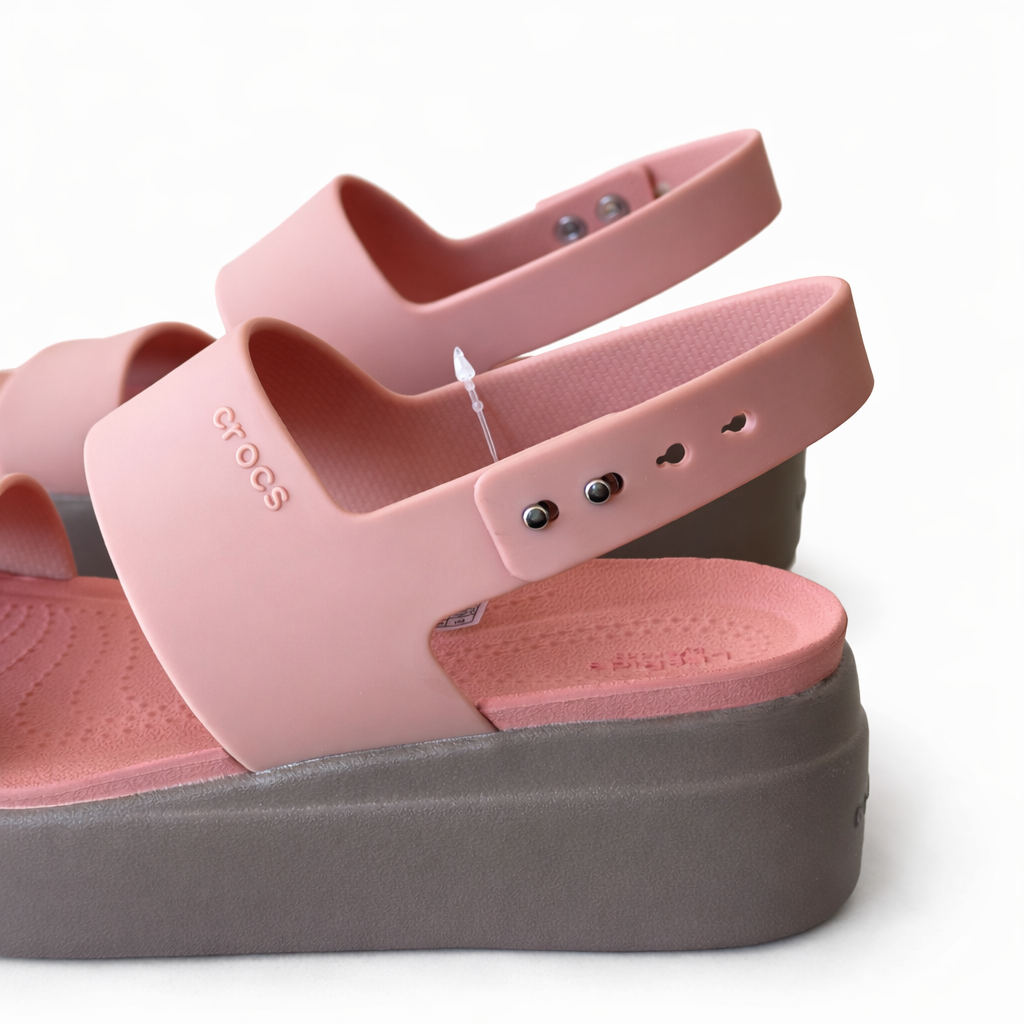Crocs Women’s Platform Sandals – Lightweight Comfort Casual Summer Shoes (Pink)